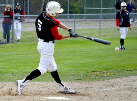 Stebbins thriving as ‘sparkplug’ for undefeated Hall-Dale baseball team